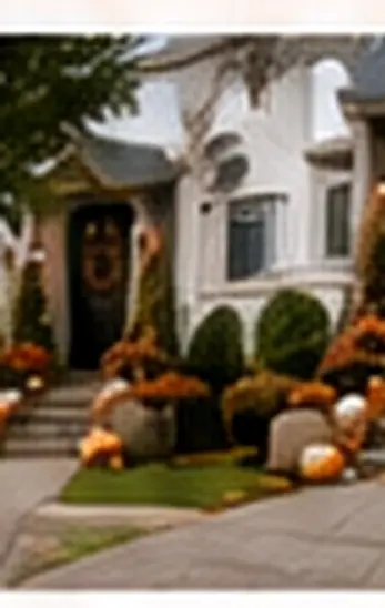 Long driveway approach before decoration